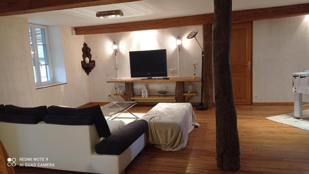Maison De Ferme Au Calme Jusqu'A 10 Personnes Gannay-sur-Loire المظهر الخارجي الصورة